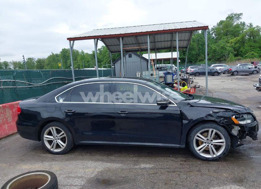 Photo 14 of 2014 Volkswagen Passat 1.8T SE (VIN 1VWBT7A36EC076049)