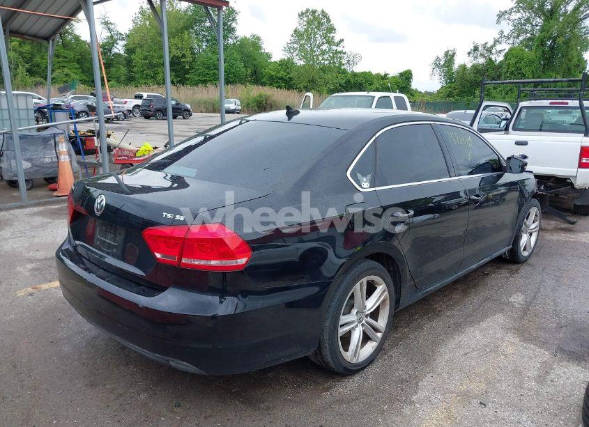 Photo 4 of 2014 Volkswagen Passat 1.8T SE (VIN 1VWBT7A36EC076049)