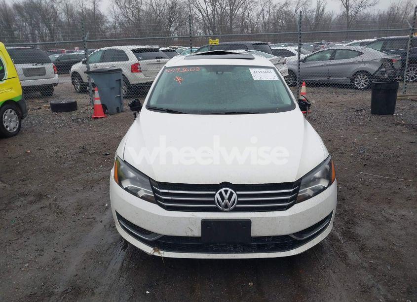 Photo 12 of 2014 Volkswagen Passat 1.8T SE (VIN 1VWBT7A36EC076441)