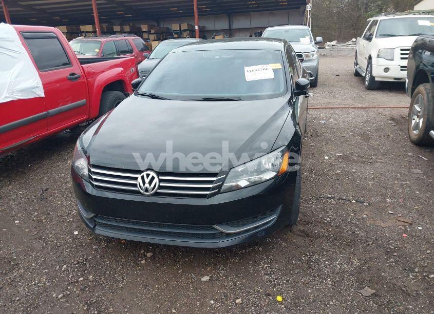 Photo 6 of 2014 Volkswagen Passat 1.8T SE (VIN 1VWBT7A36EC093451)