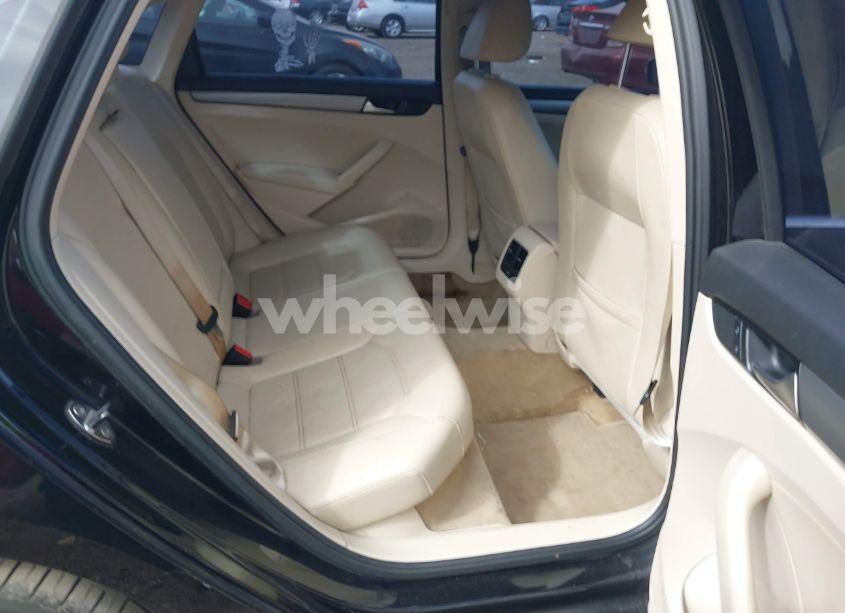 Photo 8 of 2014 Volkswagen Passat 1.8T SE (VIN 1VWBT7A36EC093451)