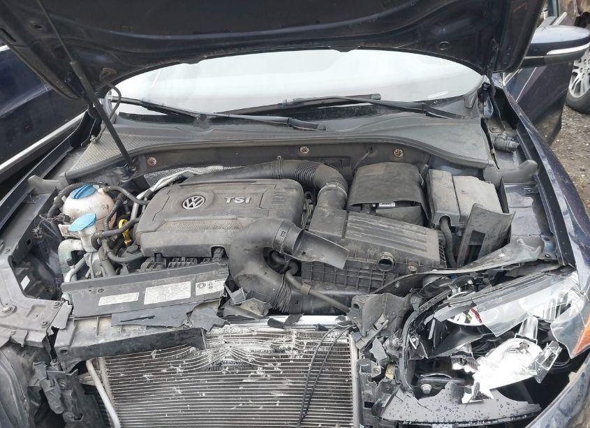Photo 10 of 2014 Volkswagen Passat 1.8T SE (VIN 1VWBT7A36EC109714)