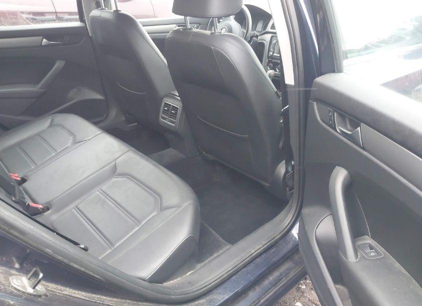 Photo 8 of 2014 Volkswagen Passat 1.8T SE (VIN 1VWBT7A36EC109714)