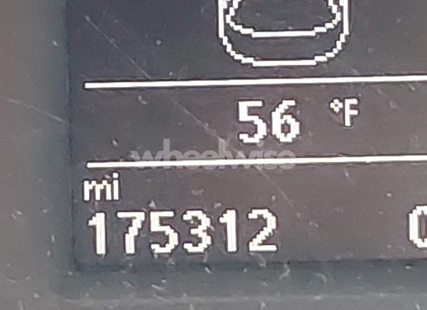 Photo 15 of 2015 Volkswagen Passat 1.8T SE (VIN 1VWBT7A36FC004222)