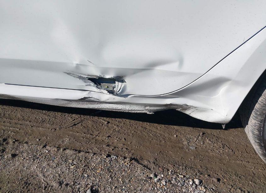 Photo 17 of 2015 Volkswagen Passat 1.8T SE (VIN 1VWBT7A36FC013146)