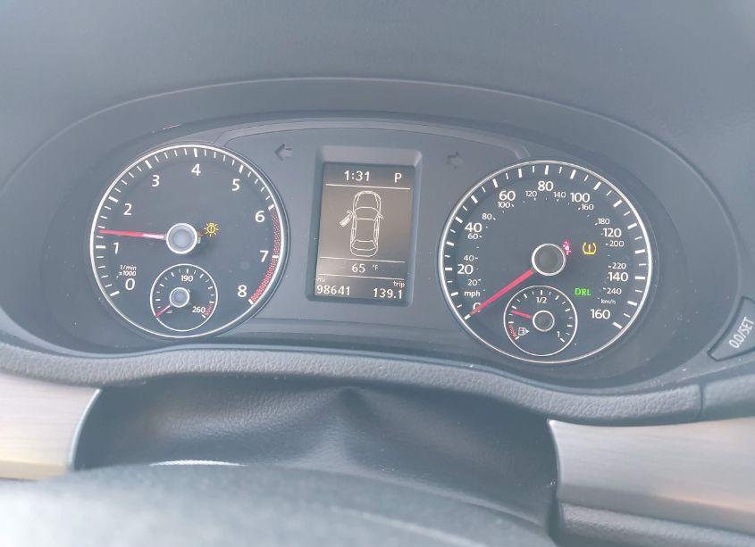 Photo 7 of 2015 Volkswagen Passat 1.8T SE (VIN 1VWBT7A36FC013146)