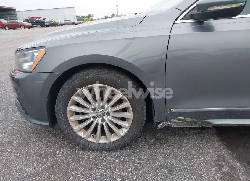 Photo 19 of 2016 Volkswagen Passat 1.8T SE (VIN 1VWBT7A36GC007977)