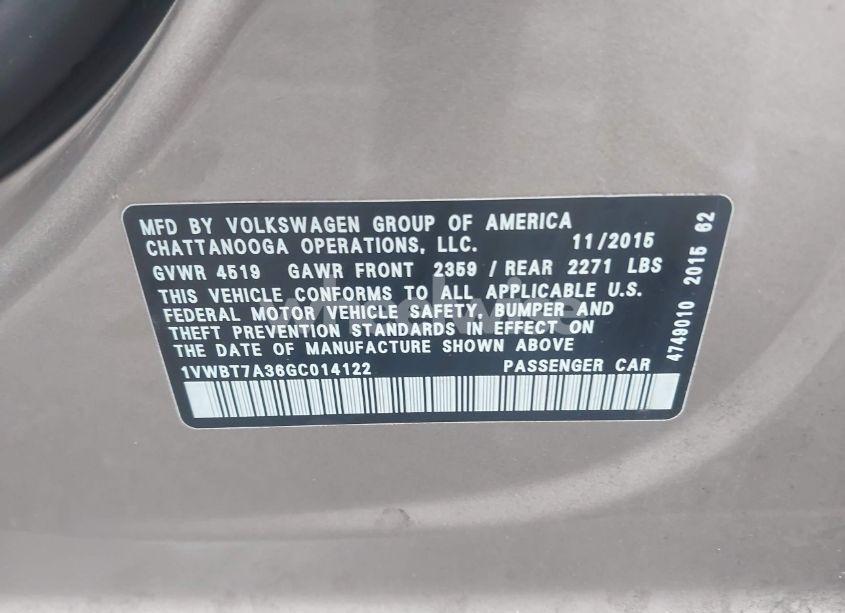 Photo 9 of 2016 Volkswagen Passat 1.8T SE (VIN 1VWBT7A36GC014122)