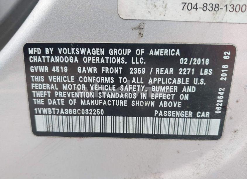 Photo 9 of 2016 Volkswagen Passat 1.8T SE (VIN 1VWBT7A36GC032250)