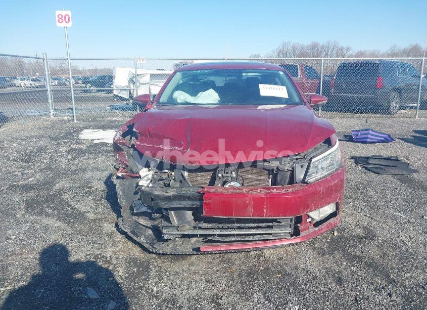 Photo 13 of 2016 Volkswagen Passat 1.8T SE (VIN 1VWBT7A36GC048206)