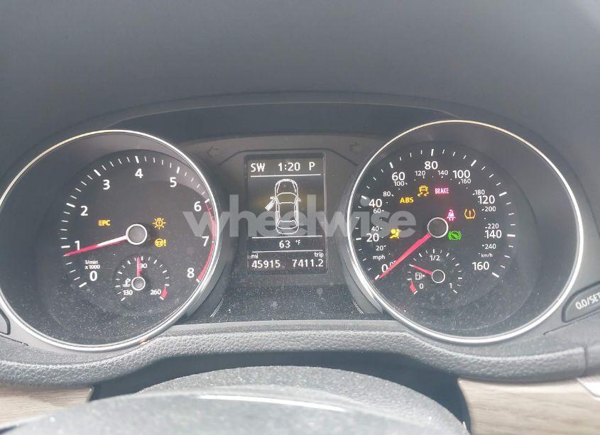 Photo 7 of 2016 Volkswagen Passat 1.8T SE (VIN 1VWBT7A36GC061568)