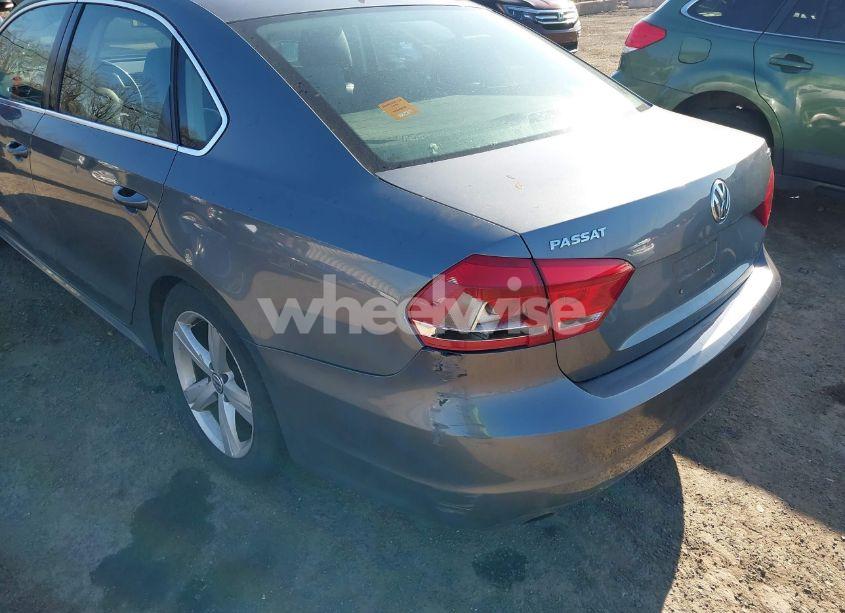 Photo 6 of 2014 Volkswagen Passat 1.8T SE (VIN 1VWBT7A37EC060488)