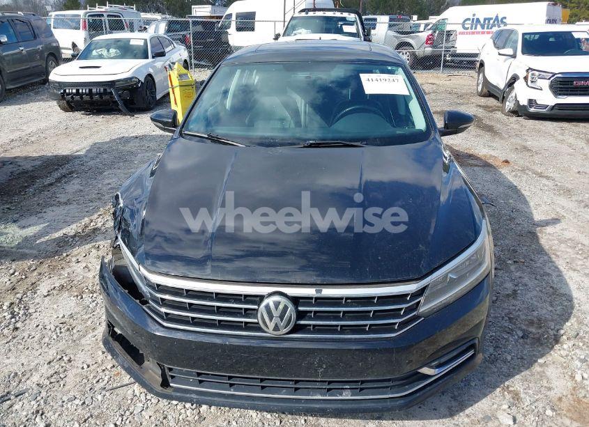 Photo 12 of 2016 Volkswagen Passat 1.8T SE (VIN 1VWBT7A37GC041121)