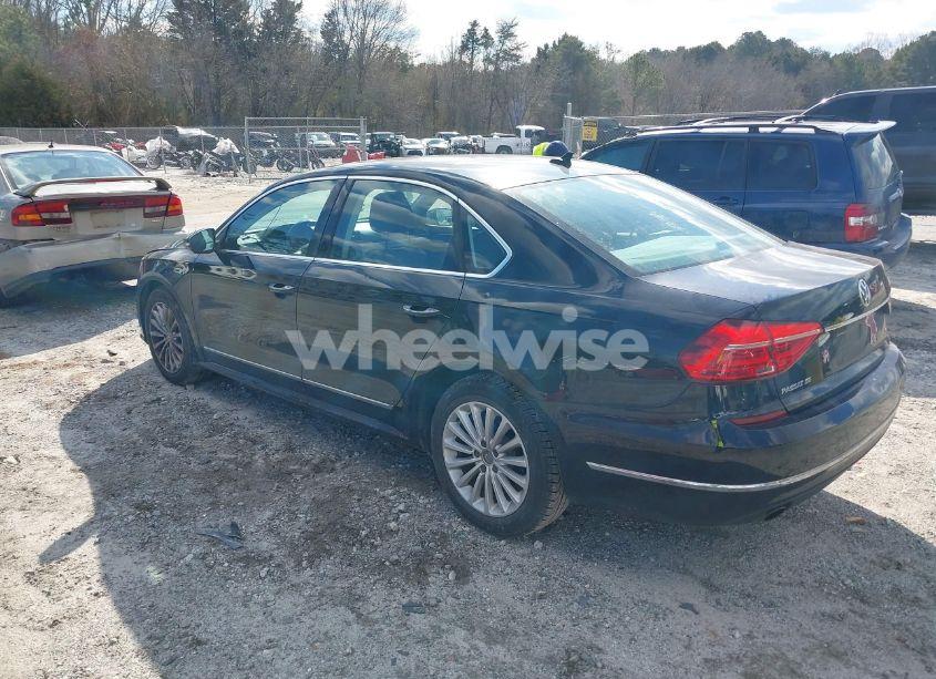 Photo 3 of 2016 Volkswagen Passat 1.8T SE (VIN 1VWBT7A37GC041121)