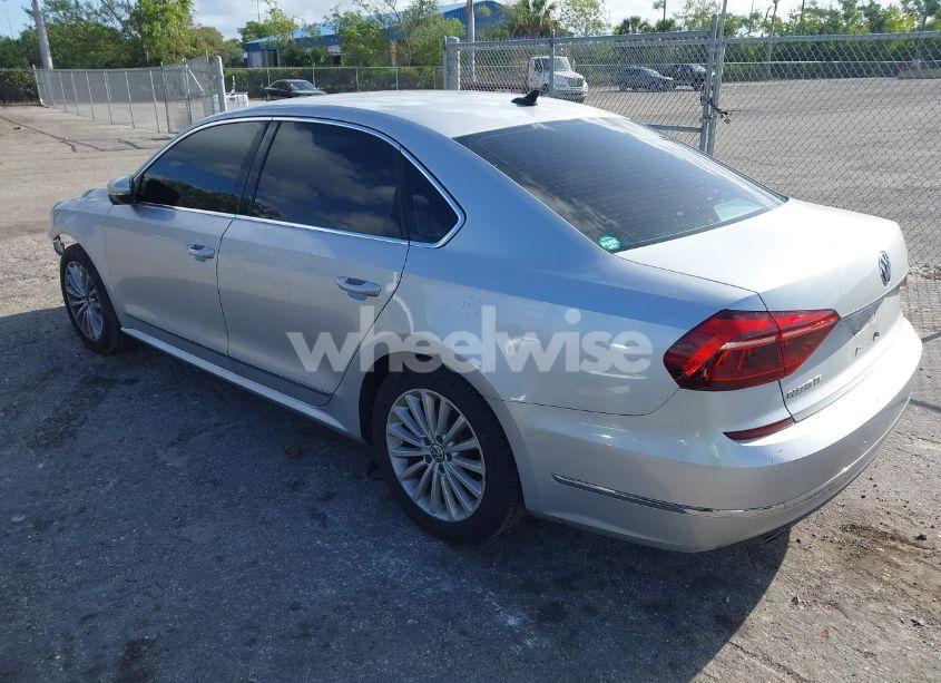 Photo 3 of 2017 Volkswagen Passat 1.8T SE (VIN 1VWBT7A37HC069759)