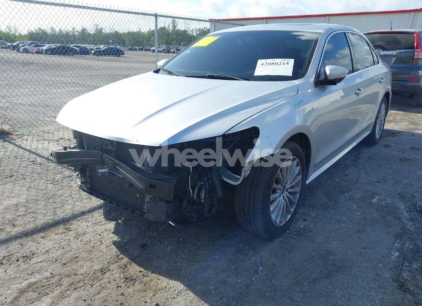 Photo 6 of 2017 Volkswagen Passat 1.8T SE (VIN 1VWBT7A37HC069759)