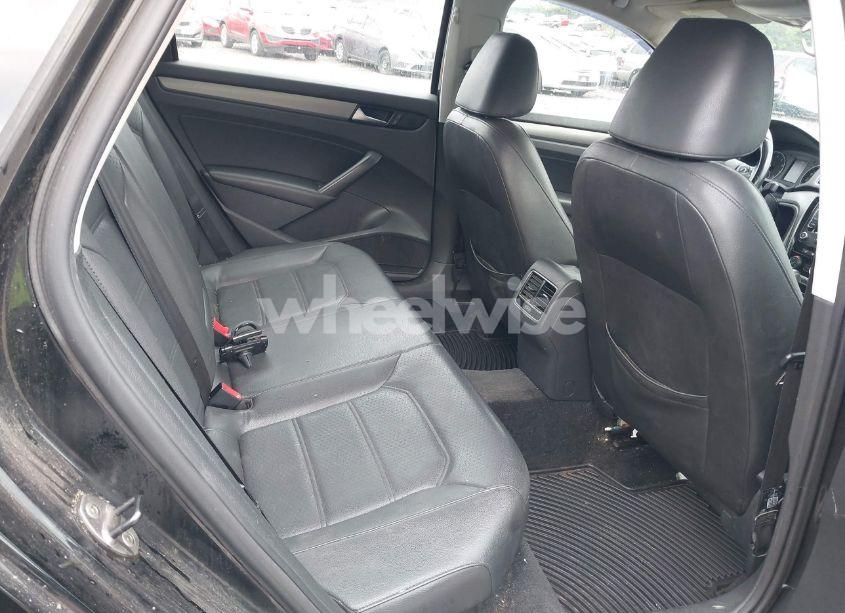 Photo 8 of 2014 Volkswagen Passat 1.8T SE (VIN 1VWBT7A38EC037432)