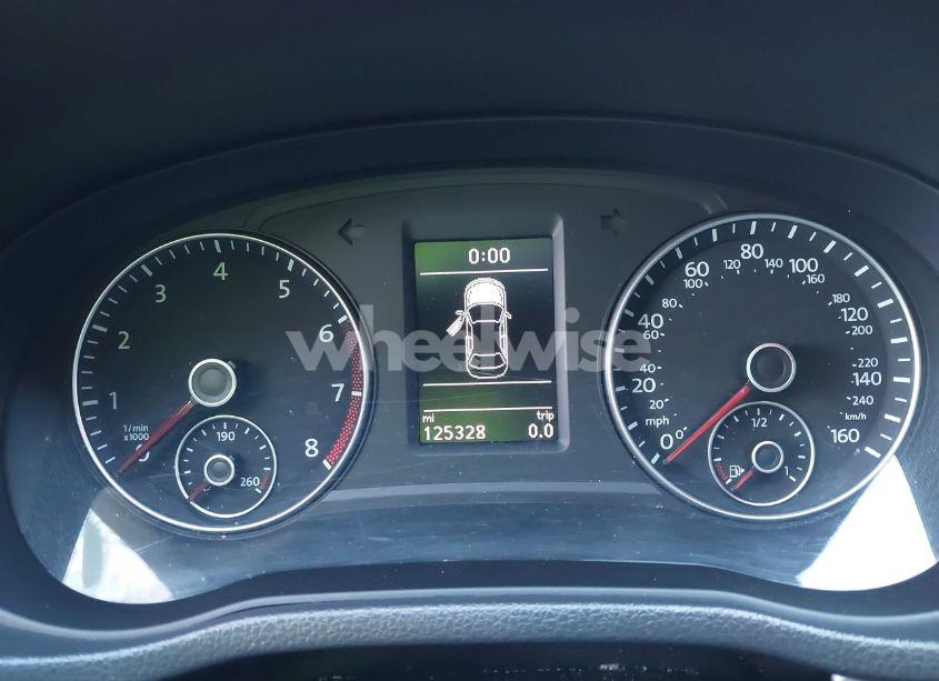 Photo 7 of 2014 Volkswagen Passat 1.8T SE (VIN 1VWBT7A38EC038418)