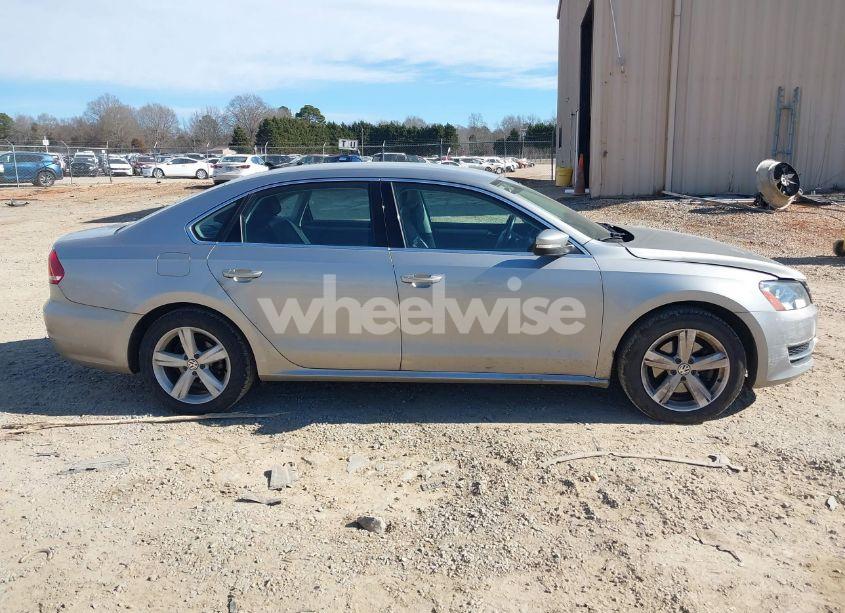 Photo 14 of 2014 Volkswagen Passat 1.8T SE (VIN 1VWBT7A38EC091653)