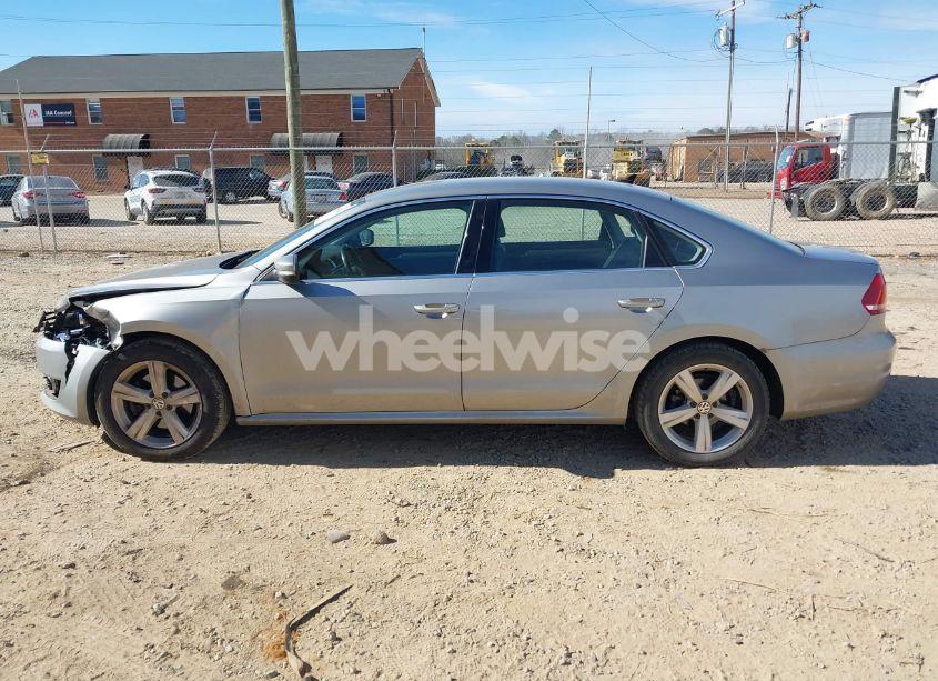 Photo 15 of 2014 Volkswagen Passat 1.8T SE (VIN 1VWBT7A38EC091653)