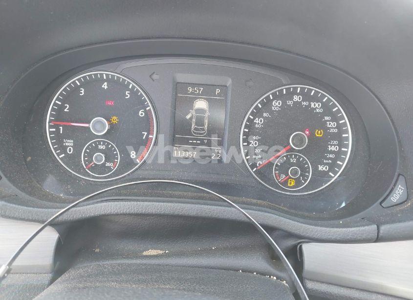 Photo 7 of 2015 Volkswagen Passat 1.8T SE (VIN 1VWBT7A38FC018848)