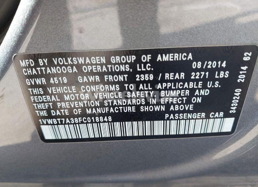Photo 9 of 2015 Volkswagen Passat 1.8T SE (VIN 1VWBT7A38FC018848)