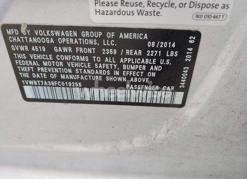 Photo 9 of 2015 Volkswagen Passat 1.8T SE (VIN 1VWBT7A38FC019255)