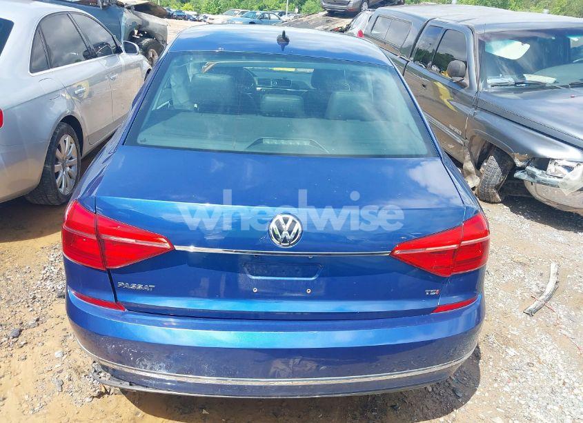 Photo 16 of 2016 Volkswagen Passat 1.8T SE (VIN 1VWBT7A38GC009794)