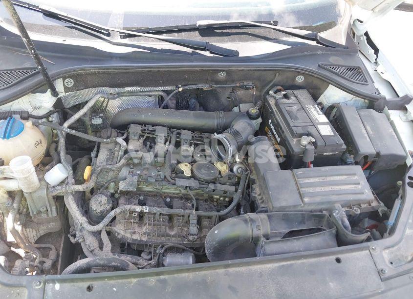 Photo 10 of 2017 Volkswagen Passat 1.8T SE (VIN 1VWBT7A38HC019341)