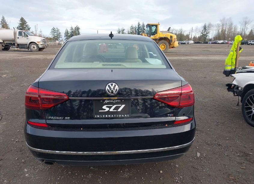 Photo 17 of 2017 Volkswagen Passat 1.8T SE (VIN 1VWBT7A38HC024765)