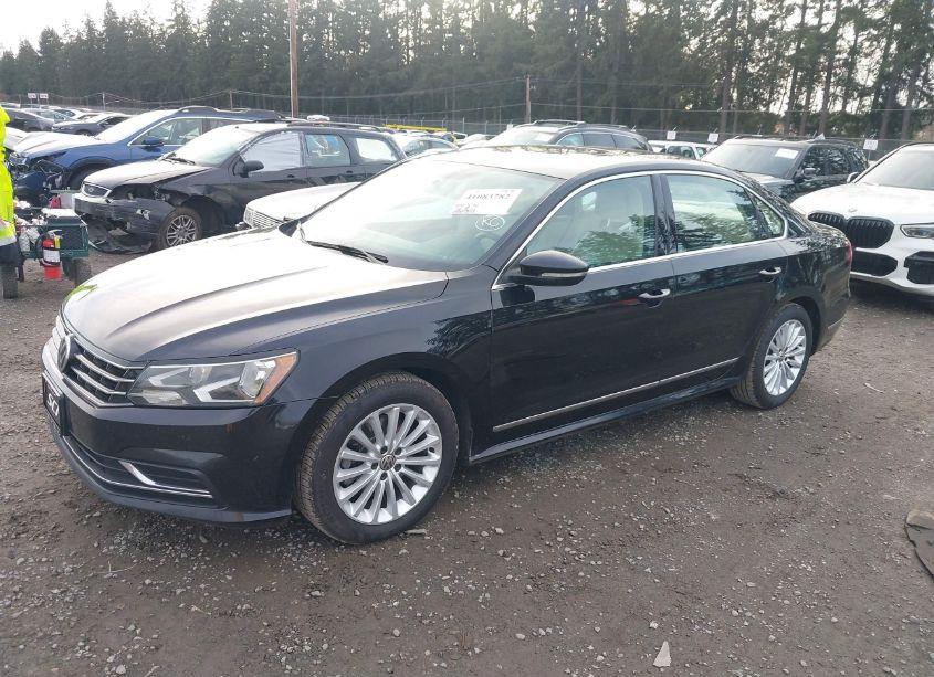 Photo 2 of 2017 Volkswagen Passat 1.8T SE (VIN 1VWBT7A38HC024765)