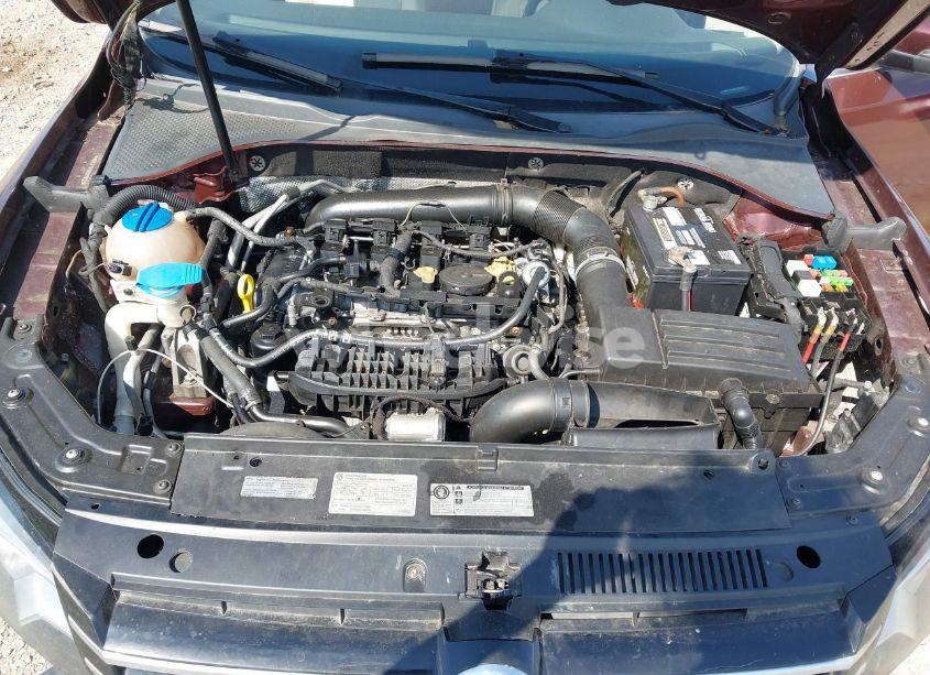 Photo 10 of 2014 Volkswagen Passat 1.8T SE (VIN 1VWBT7A39EC030523)