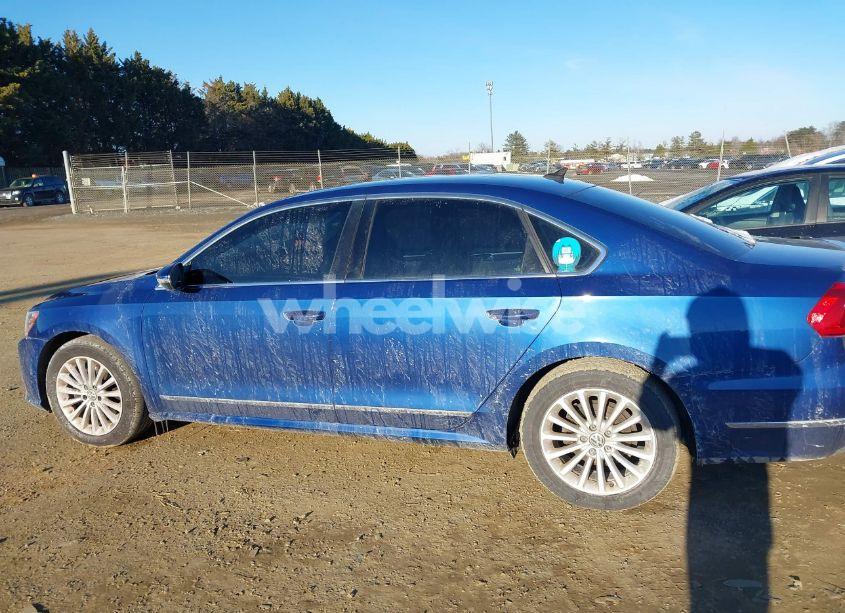 Photo 14 of 2016 Volkswagen Passat 1.8T SE (VIN 1VWBT7A39GC004202)