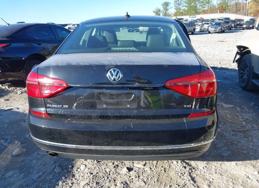 Photo 16 of 2016 Volkswagen Passat 1.8T SE (VIN 1VWBT7A39GC007861)
