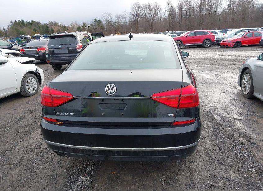 Photo 16 of 2016 Volkswagen Passat 1.8T SE (VIN 1VWBT7A39GC011456)