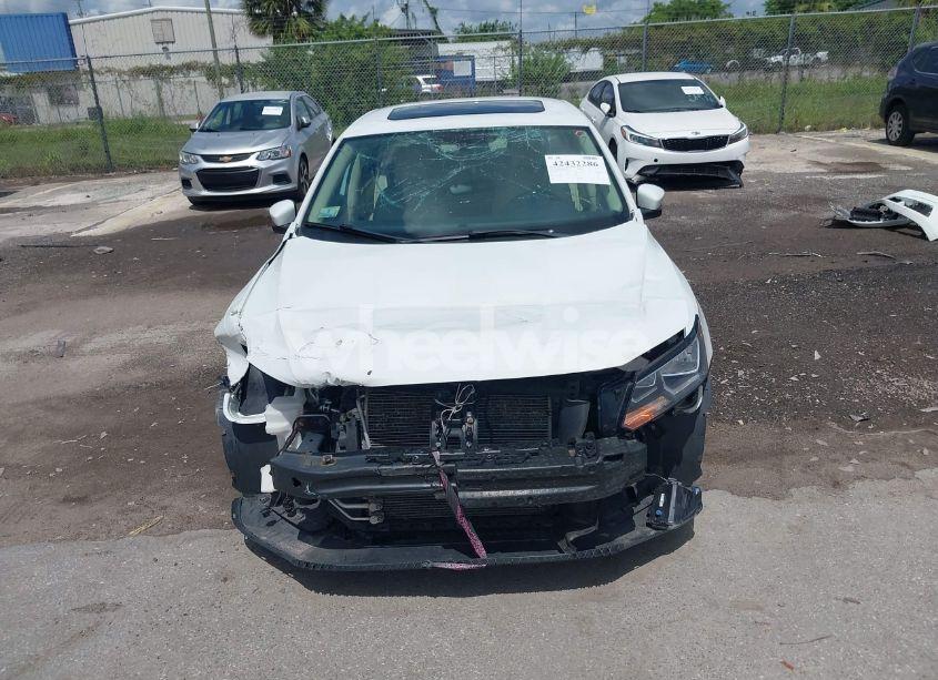 Photo 12 of 2016 Volkswagen Passat 1.8T SE (VIN 1VWBT7A39GC069860)