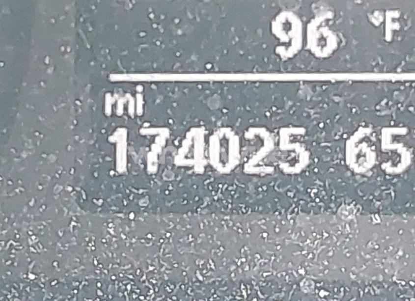 Photo 15 of 2016 Volkswagen Passat 1.8T SE (VIN 1VWBT7A39GC069860)