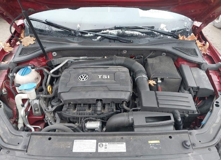 Photo 10 of 2017 Volkswagen Passat 1.8T SE (VIN 1VWBT7A39HC003522)