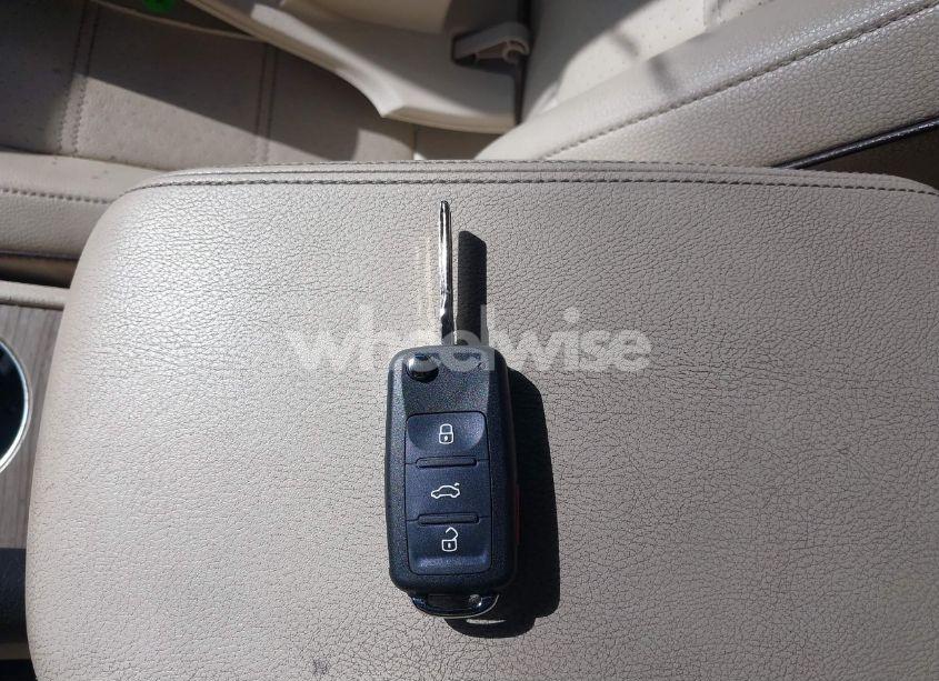 Photo 11 of 2017 Volkswagen Passat 1.8T SE (VIN 1VWBT7A39HC006355)