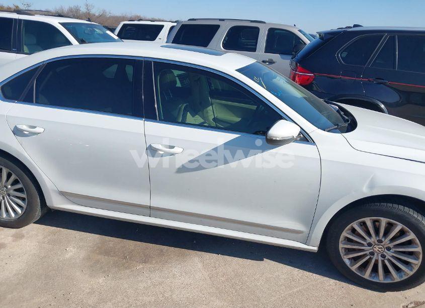 Photo 13 of 2017 Volkswagen Passat 1.8T SE (VIN 1VWBT7A39HC006355)