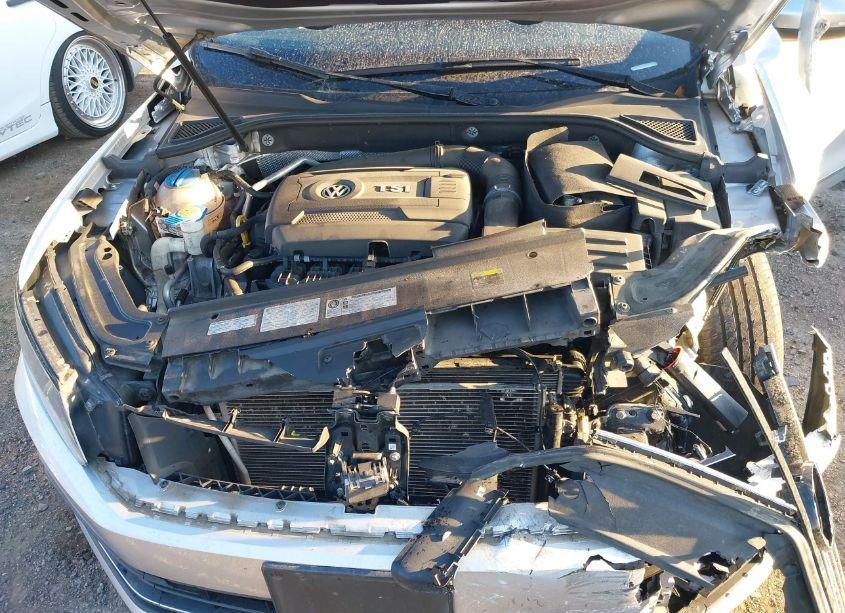 Photo 10 of 2017 Volkswagen Passat 1.8T SE (VIN 1VWBT7A39HC011216)