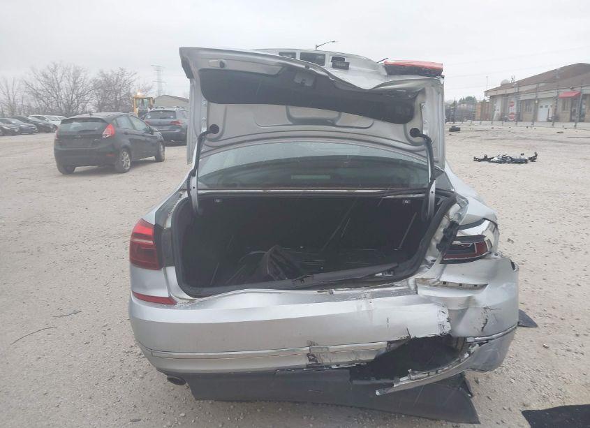 Photo 17 of 2017 Volkswagen Passat 1.8T SE (VIN 1VWBT7A39HC020126)