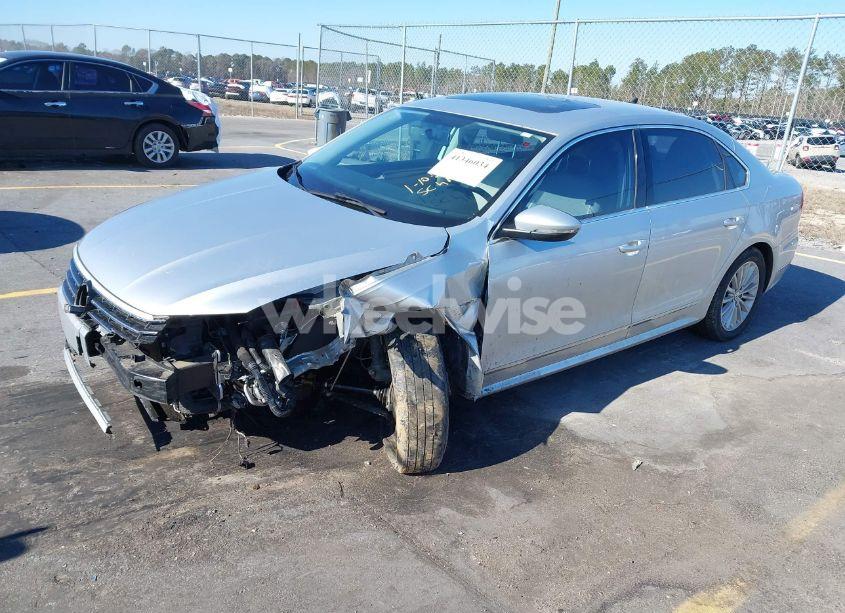 Photo 2 of 2017 Volkswagen Passat 1.8T SE (VIN 1VWBT7A39HC027965)