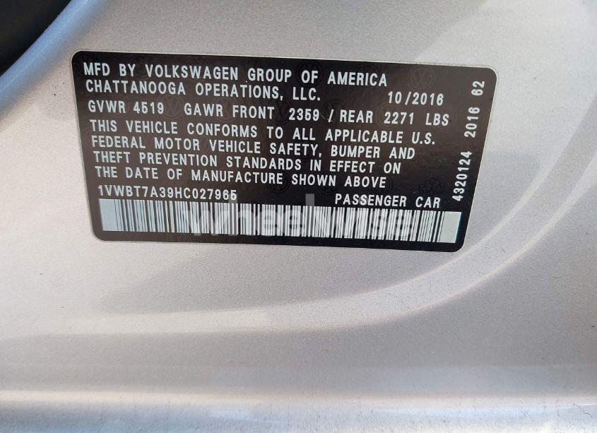 Photo 9 of 2017 Volkswagen Passat 1.8T SE (VIN 1VWBT7A39HC027965)