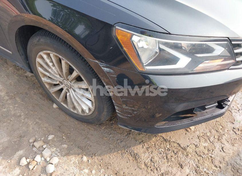 Photo 17 of 2017 Volkswagen Passat 1.8T SE (VIN 1VWBT7A39HC032213)