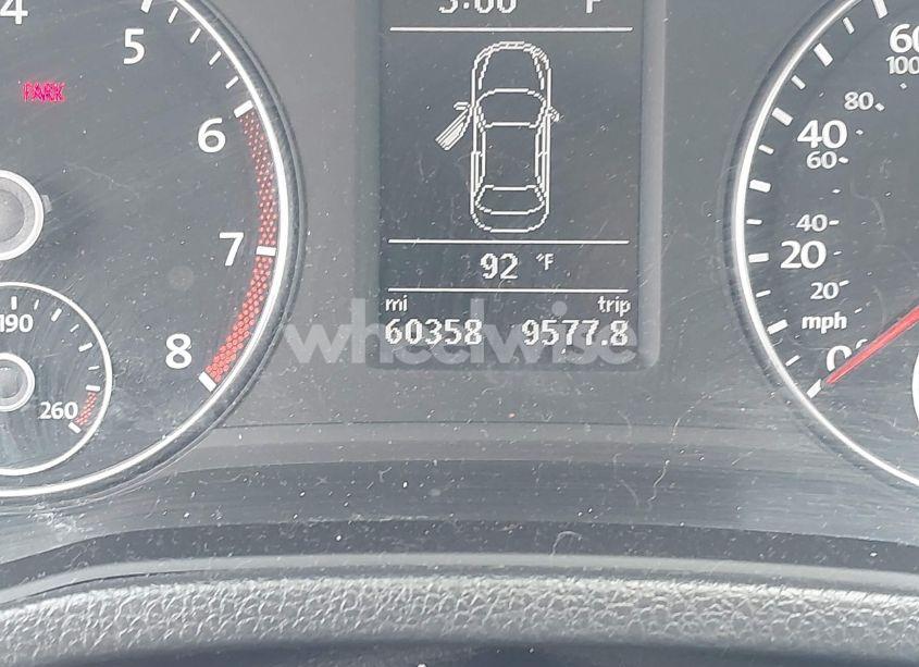 Photo 15 of 2014 Volkswagen Passat 1.8T SE/1.8T SPORT (VIN 1VWBT7A3XEC042650)