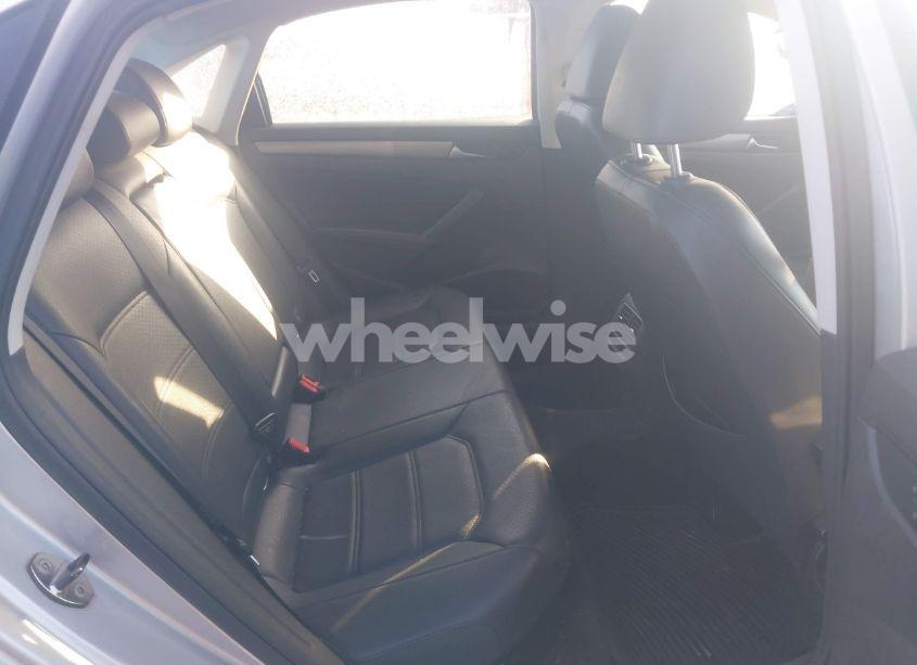 Photo 8 of 2014 Volkswagen Passat 1.8T SE (VIN 1VWBT7A3XEC049338)
