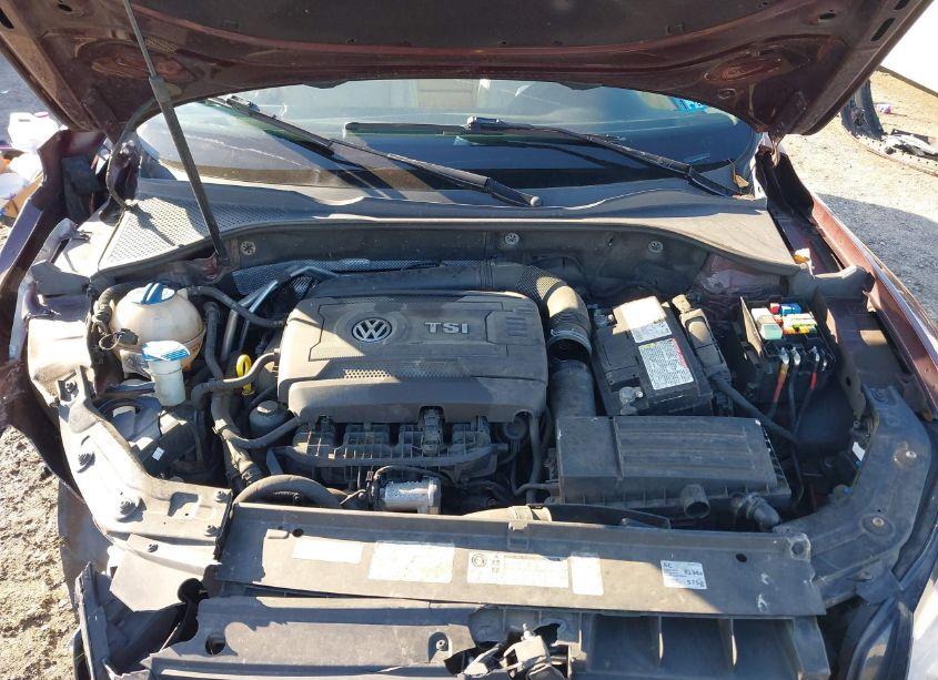 Photo 10 of 2014 Volkswagen Passat 1.8T SE (VIN 1VWBT7A3XEC087278)