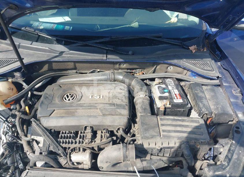 Photo 10 of 2016 Volkswagen Passat 1.8T SE (VIN 1VWBT7A3XGC025110)