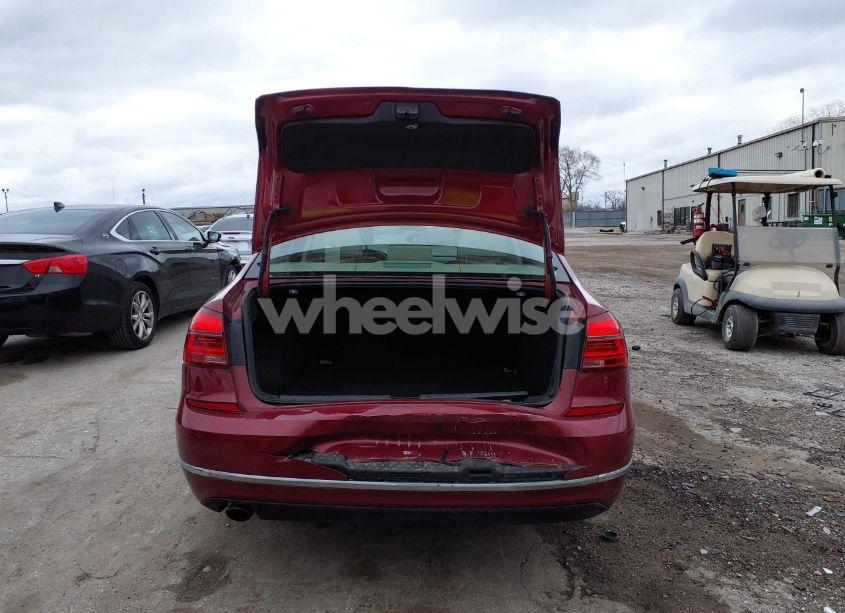 Photo 16 of 2016 Volkswagen Passat 1.8T SE (VIN 1VWBT7A3XGC055174)